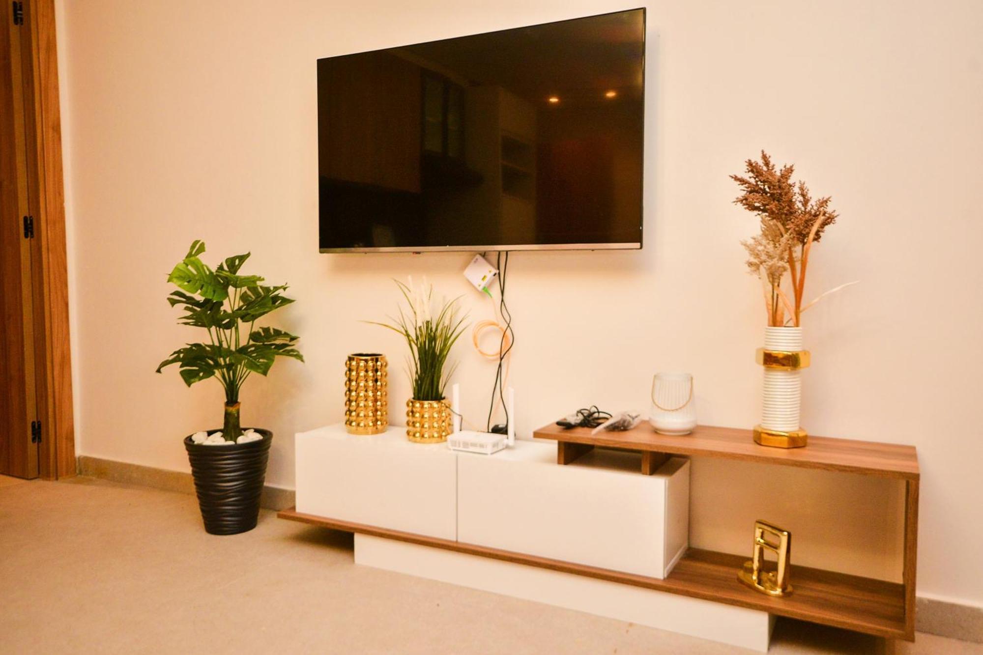 07 Maarif - High Speed Wi-fi Apartment *