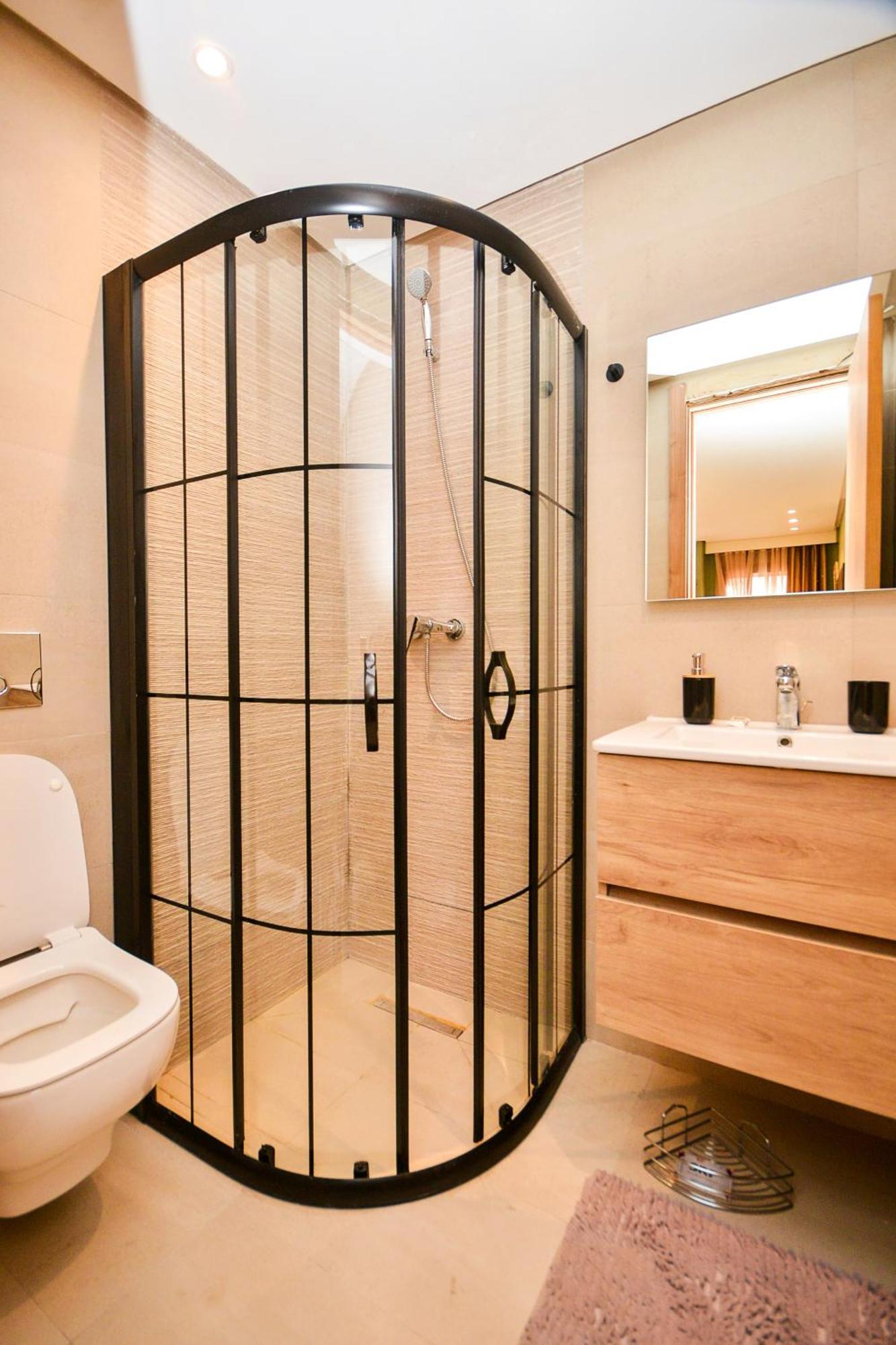 07 Maarif - High Speed Wi-fi Apartment